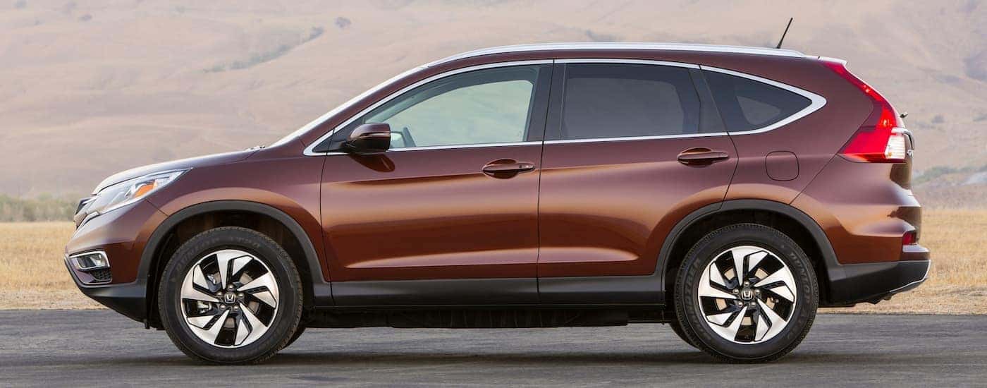 Used Honda CR-V in Maroon