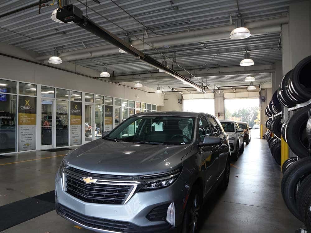 Service bay