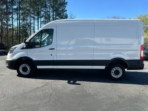 2025 Ford Transit exterior