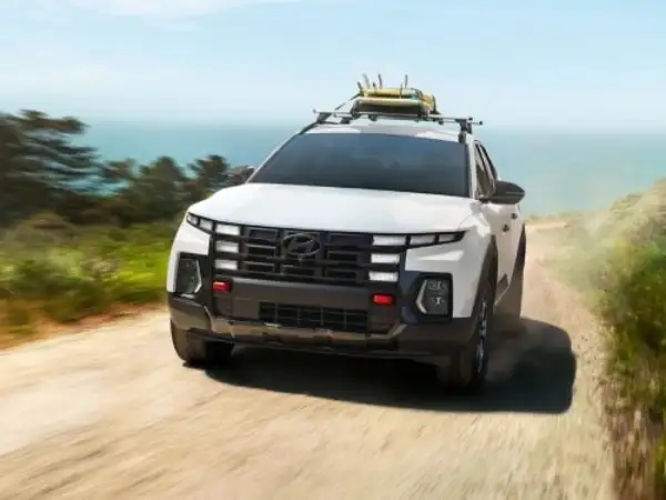 2025 Santa Cruz Driving AWD