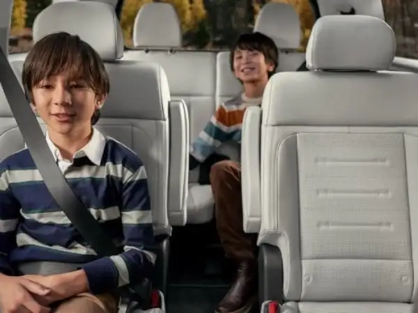 2025 Santa Fe Hybrid Spacious Interior