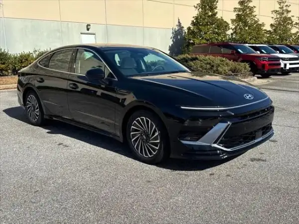 2025 Sonata Hybrid Exterior