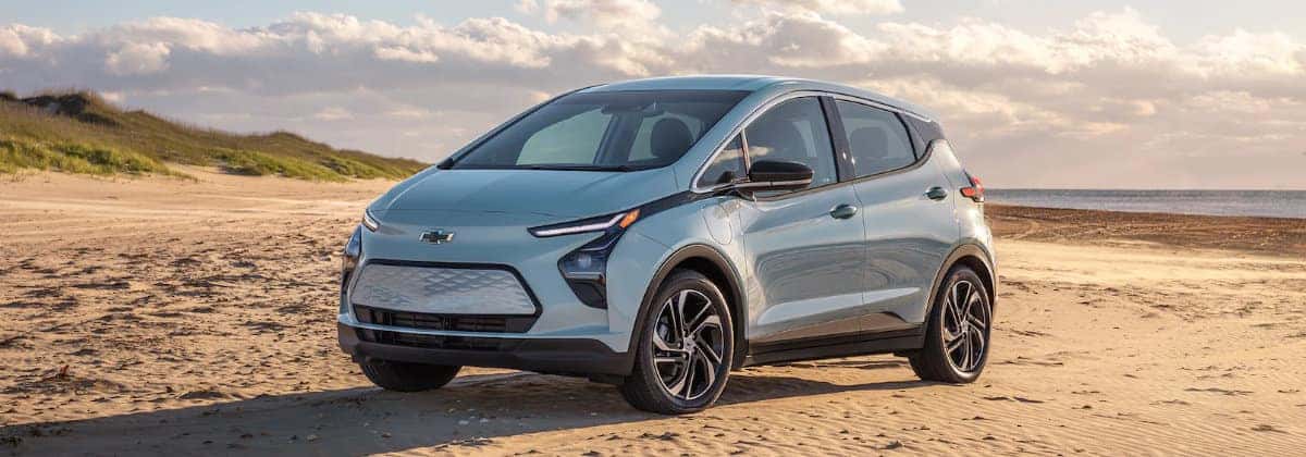 Ancira Winton Chevrolet - Differences between the 2022 Chevrolet Bolt EV vs 2022 Chevrolet Bolt EUV near Selma TX