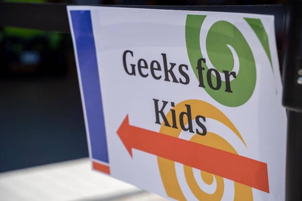 Geeks for Kids Sign