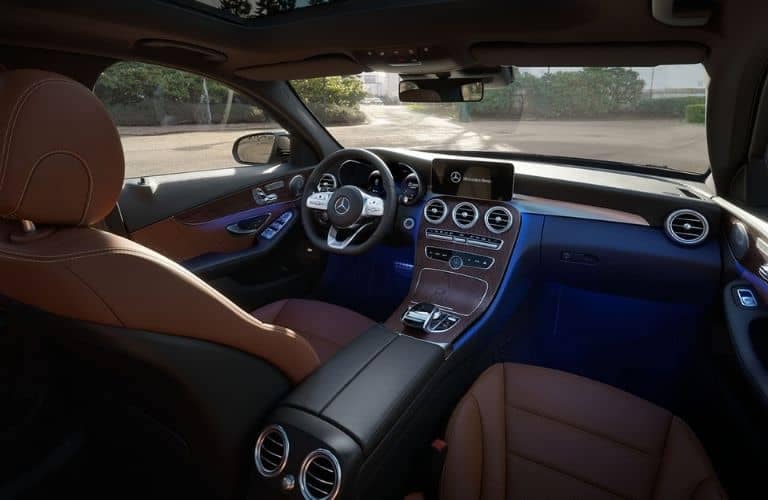 2022 Mercedes-Benz C-Class Steering Wheel and Dashboard