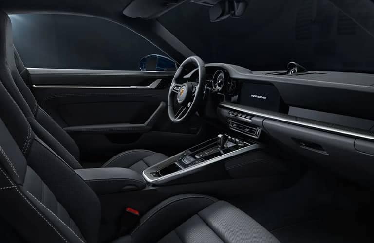 2021 Porsche 911 front seats