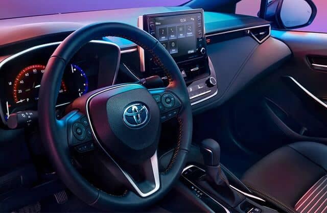 2022-Toyota-Corolla-Hybrid-interior-B-1_o