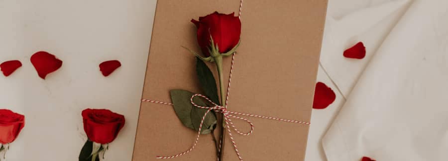 valentines rose on brown box-900px