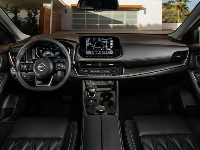 Nissan Rogue interior