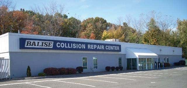 Collision store repair center