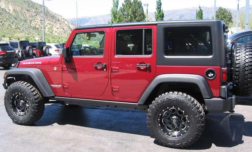 Jeep Rubicon red