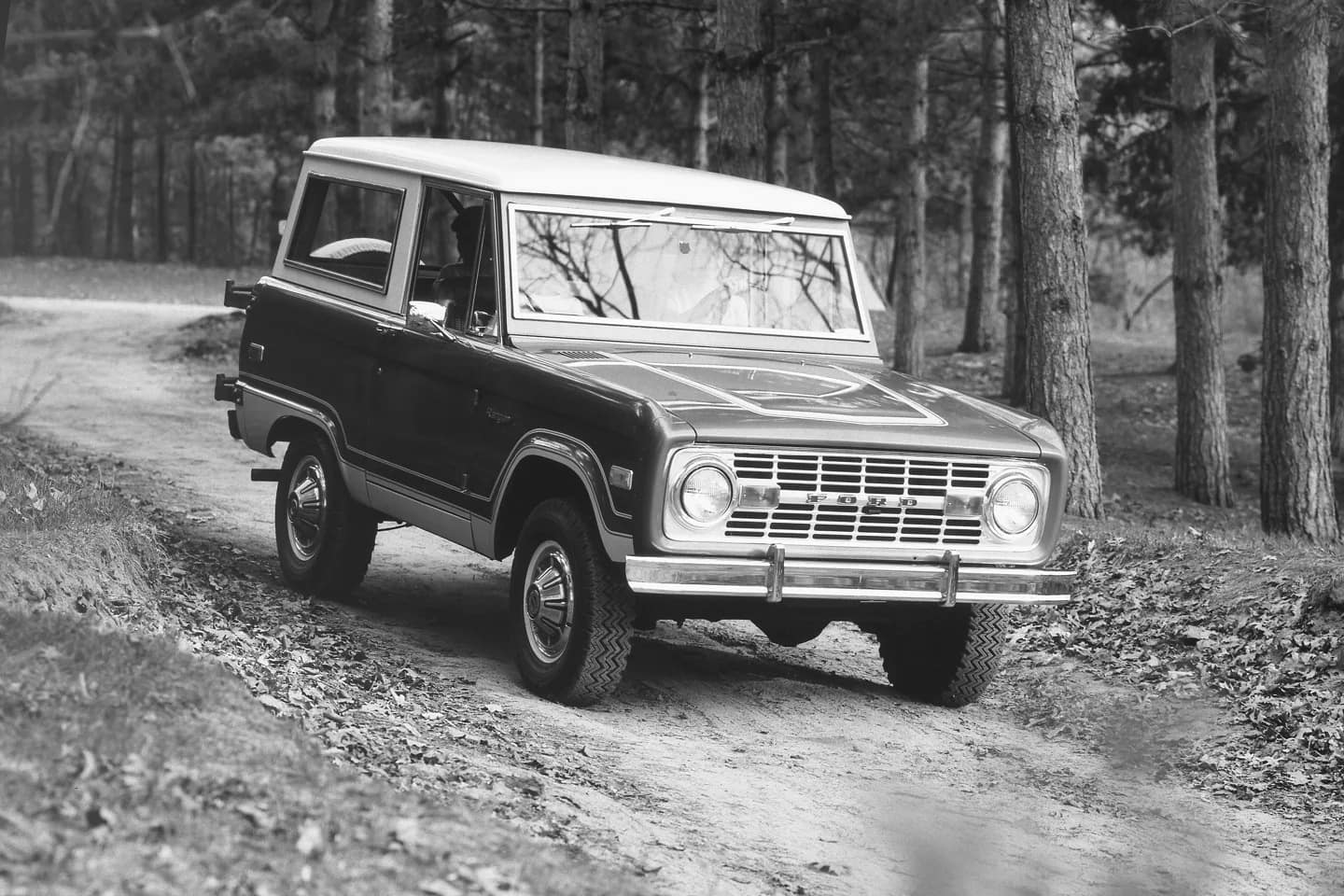 The trail-blazing design of the 1973 Ford Bronco Ranger.