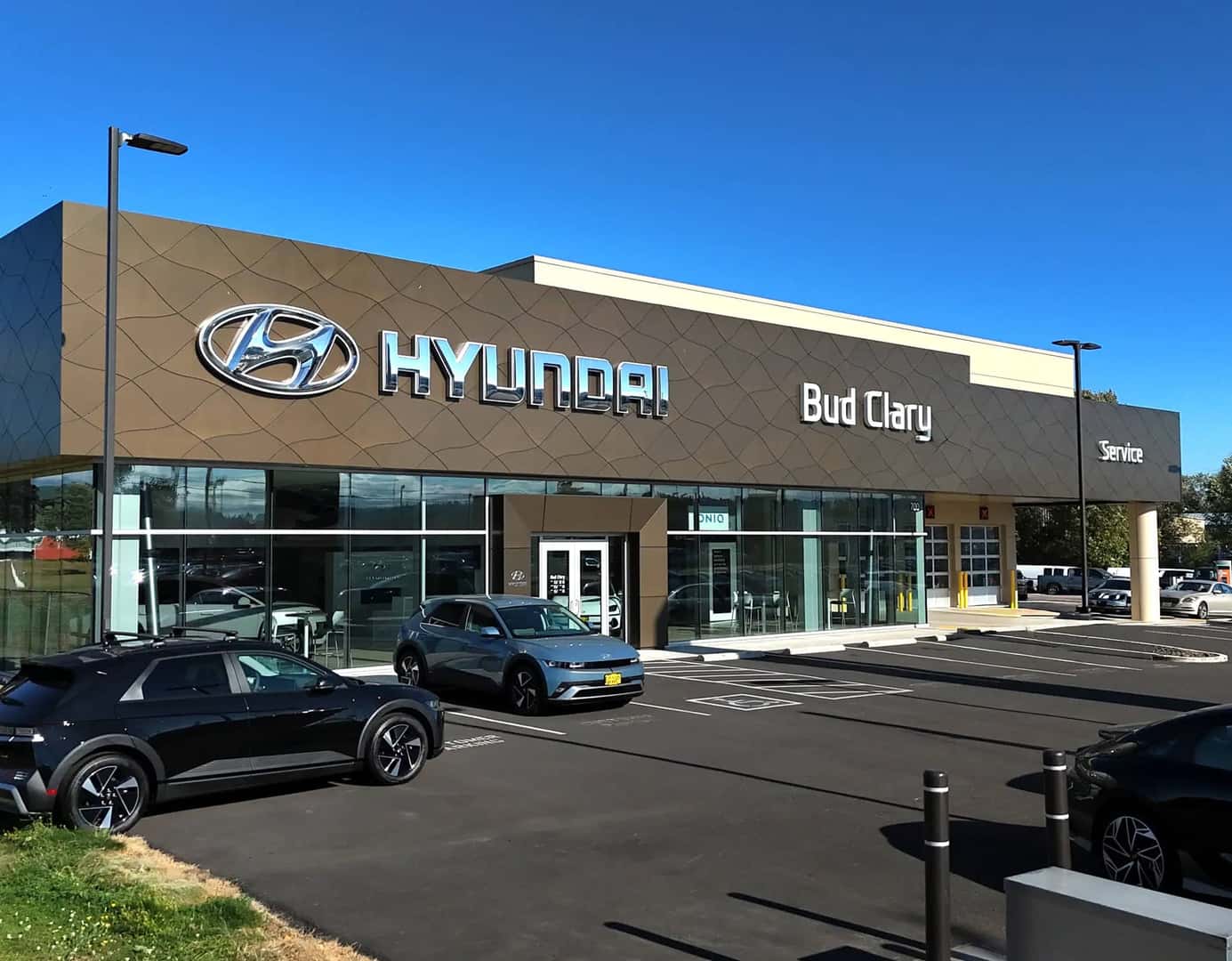 dealership-image-mobile