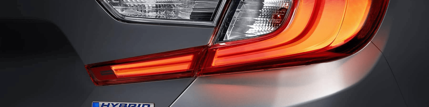 Close up of a Silver 2021 Honda Accord right tail light (1)