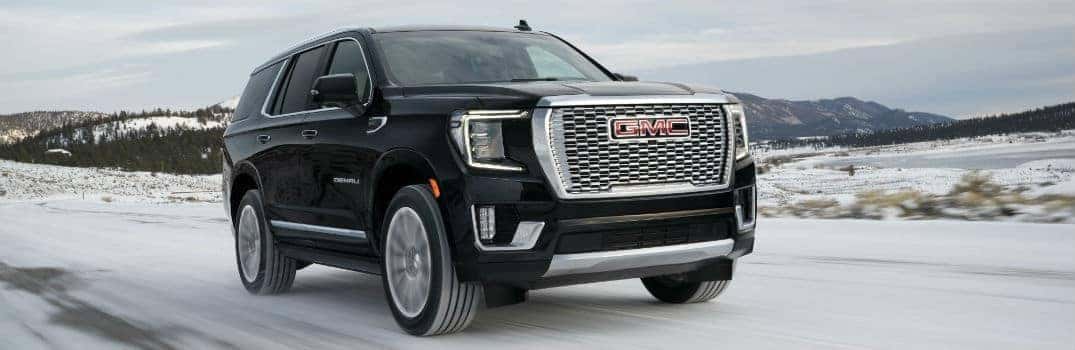 2021 GMC Yukon Denali Exterior Passenger Side Front Angle