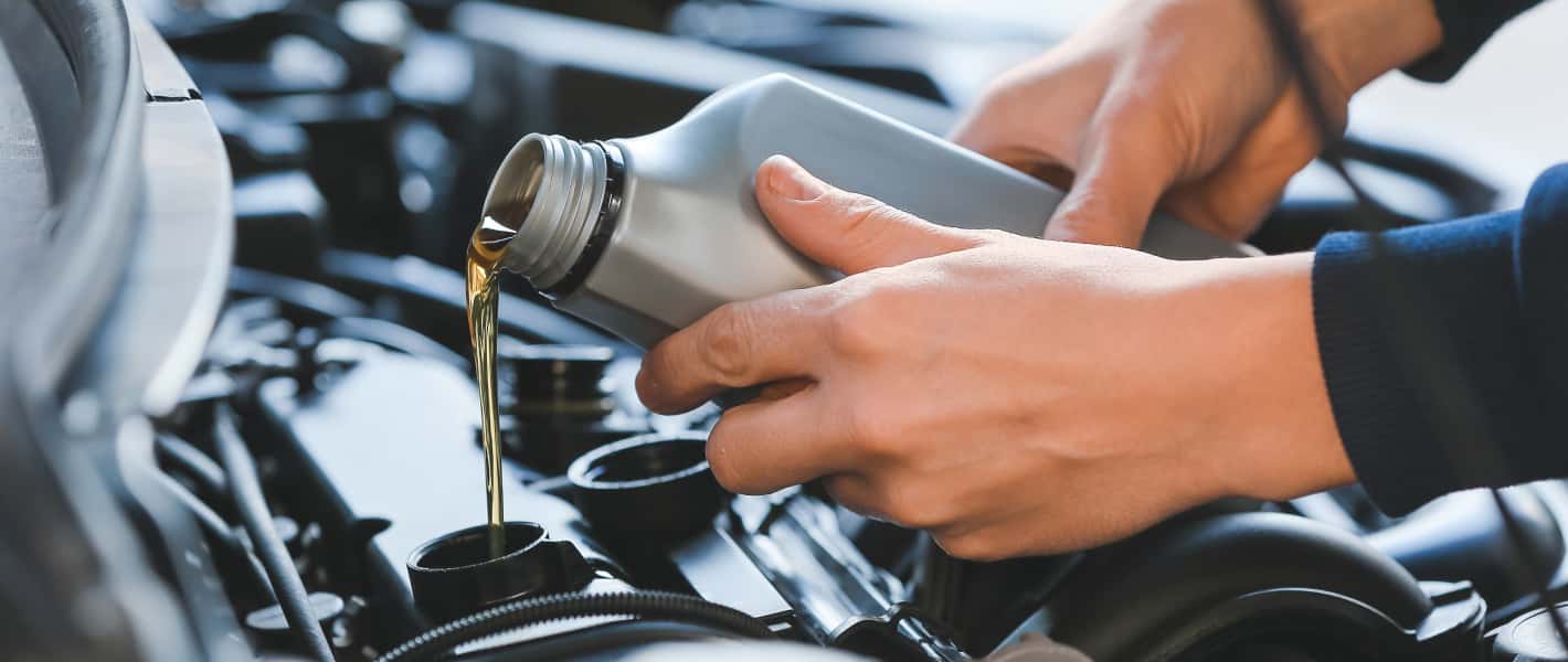 Book Your Next Oil Change at Our CDJR Shop Serving Anaheim, CA