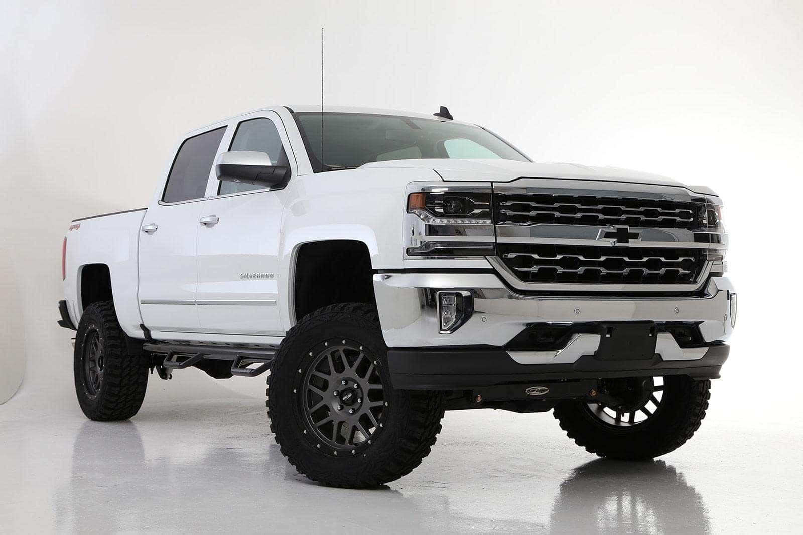 chevy silverado lifted black