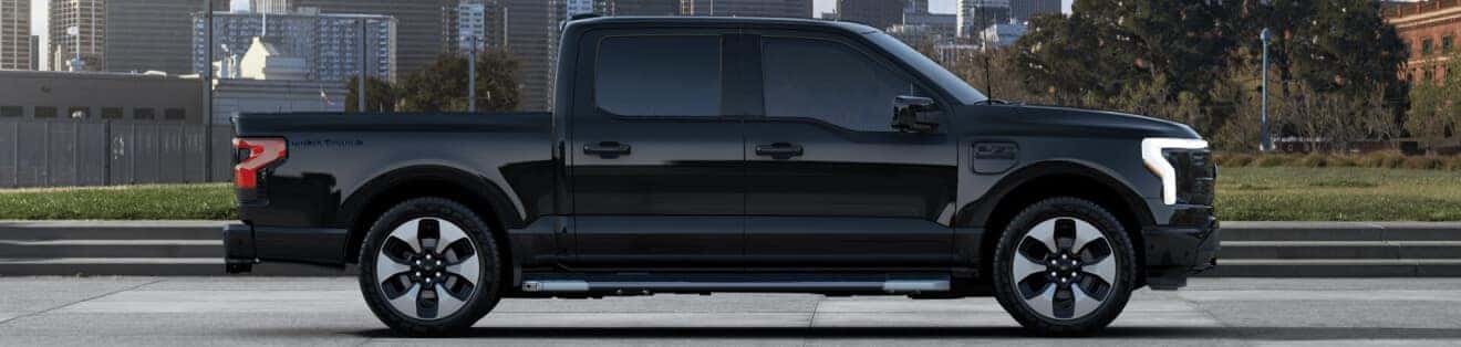 Agate Black Metallic Ford F-150 Lightning