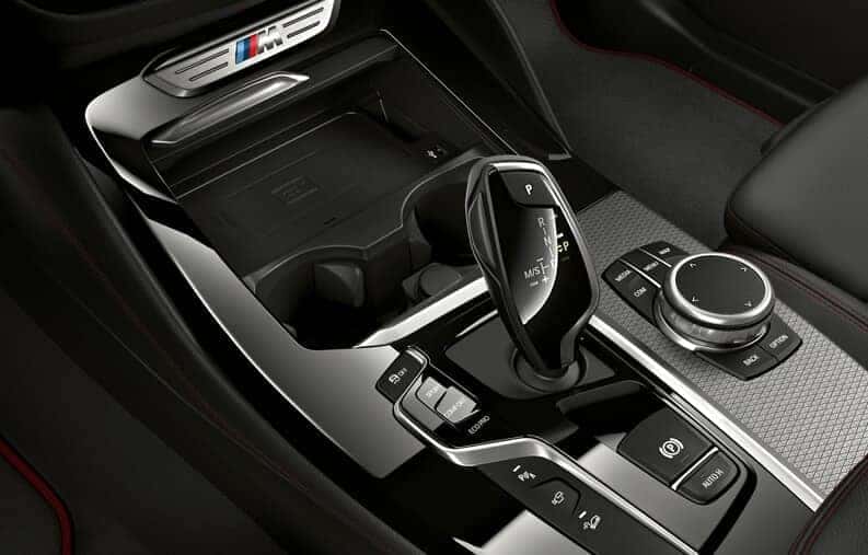 BMW-MY19-XSeries-X4-Highlight-07