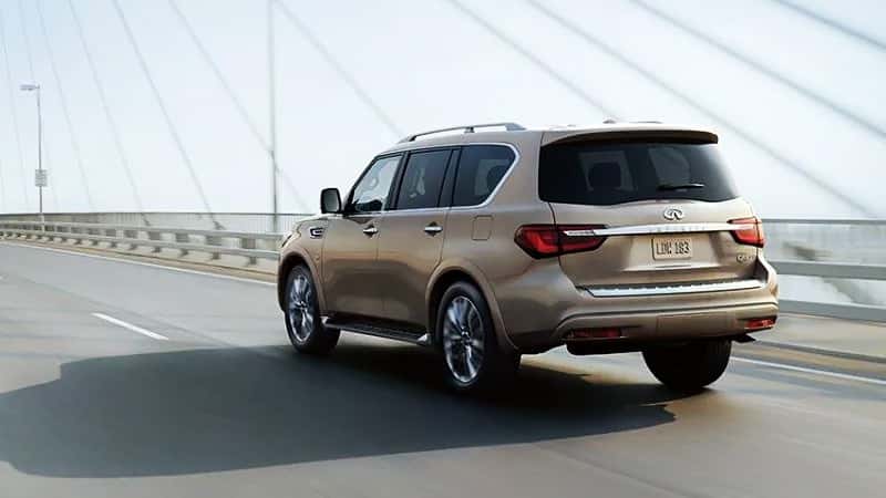 2020-Infiniti-QX80-rear-view