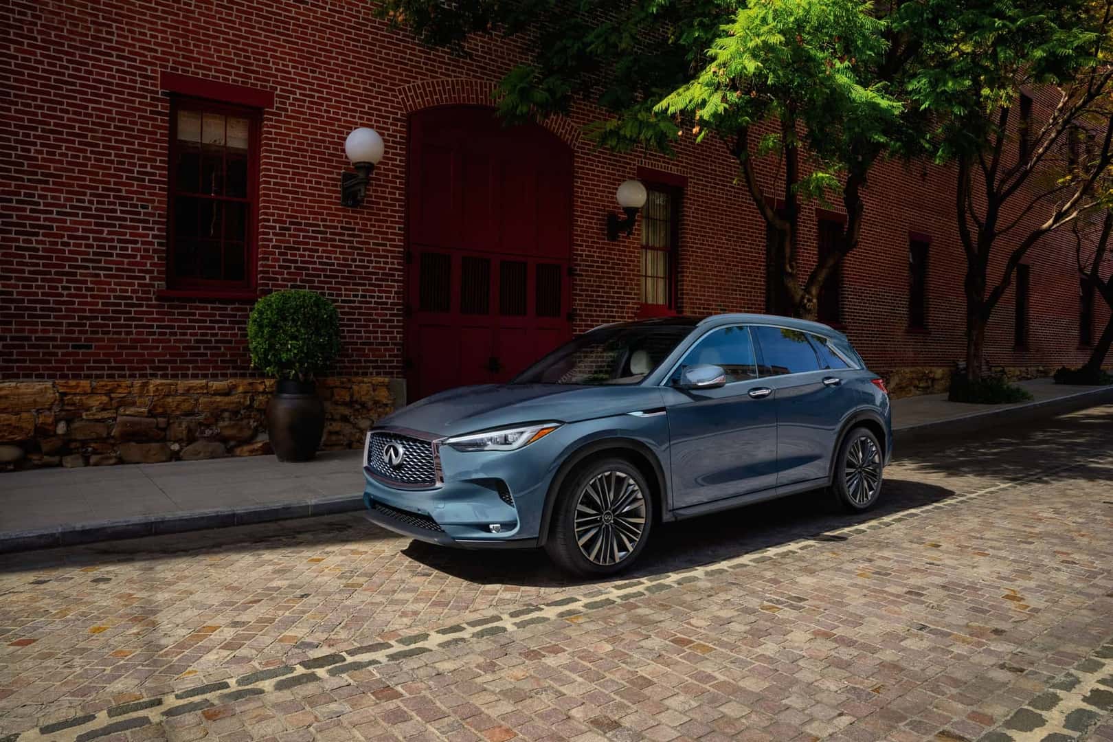 2024 INFINITI QX50 Exterior Hero