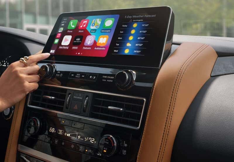 2024 INFINITI QX80 Feature 3