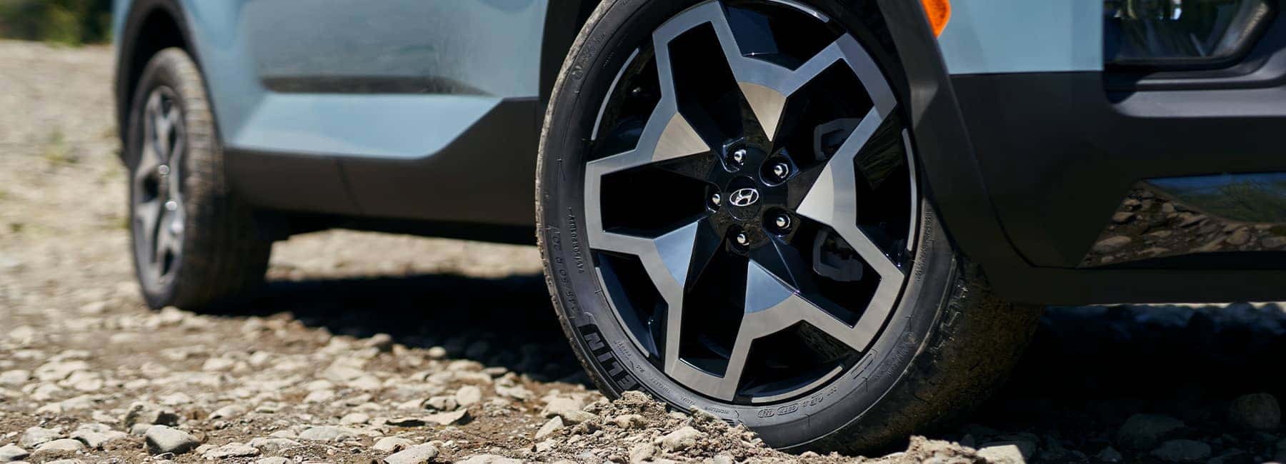 hyundai-close-up of tire