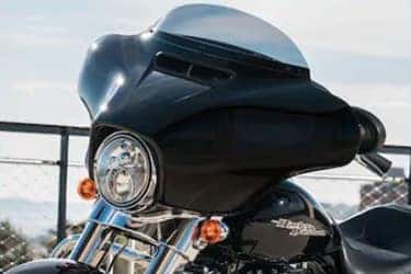 https://di-uploads-development.dealerinspire.com/dibrandhubharleydavidson/uploads/2019/08/TouringStreetGlide06.jpg