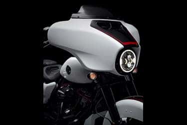 https://di-uploads-development.dealerinspire.com/dibrandhubharleydavidson/uploads/2021/01/2021-CVOStreetGlide-Features-05.jpg