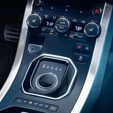 2018 Land Rover Range Rover Evoque Interior 04