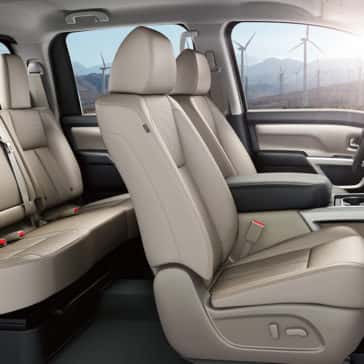 2017-nissan-titan-interior-beige-leather-original