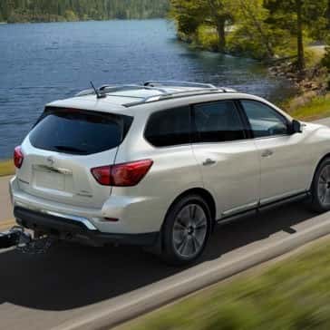 2018 Nissan Pathfinder towing a boat