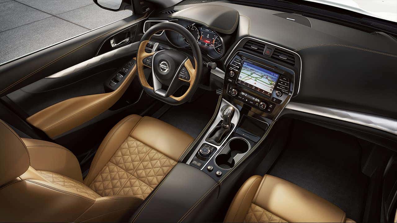 2018 Nissan Maxima interior features