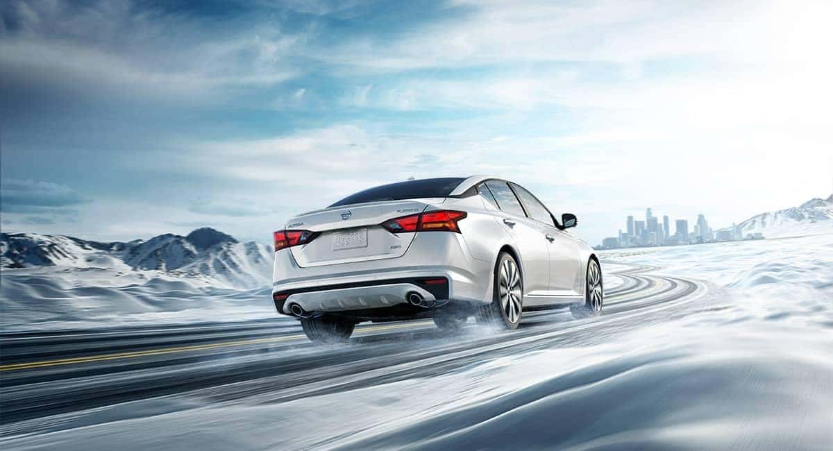 2019 Nissan Altima Driving in Snow