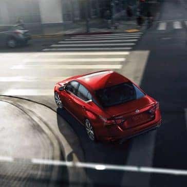 2019 Nissan Altima Turning