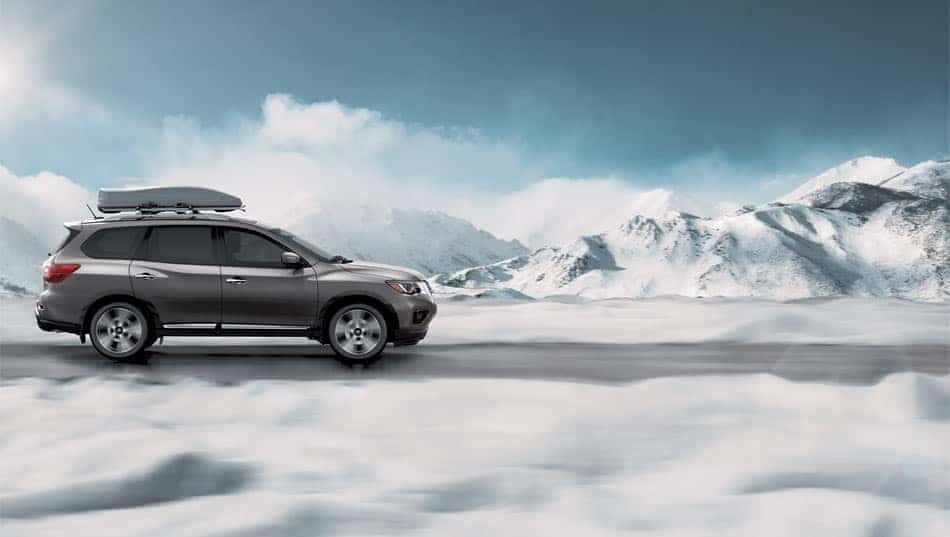 2018 Nissan Pathfinder Exterior Gallery 3