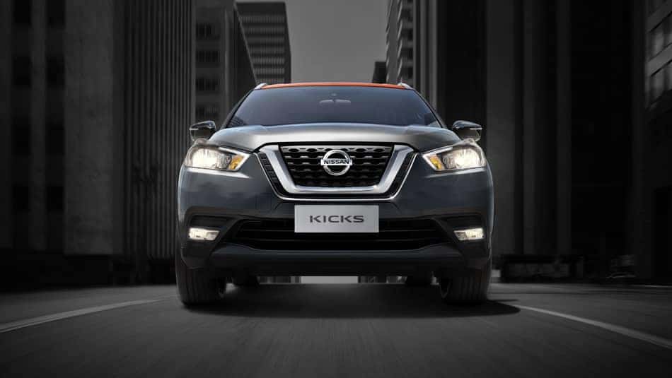 2019 Nissan Kicks CA Exterior Gallery 4