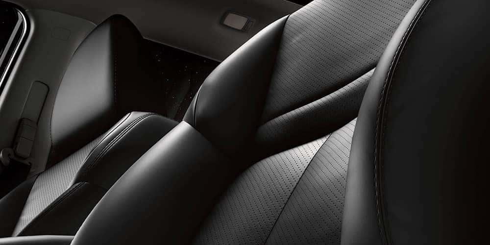 2019 nissan rogue leather seat