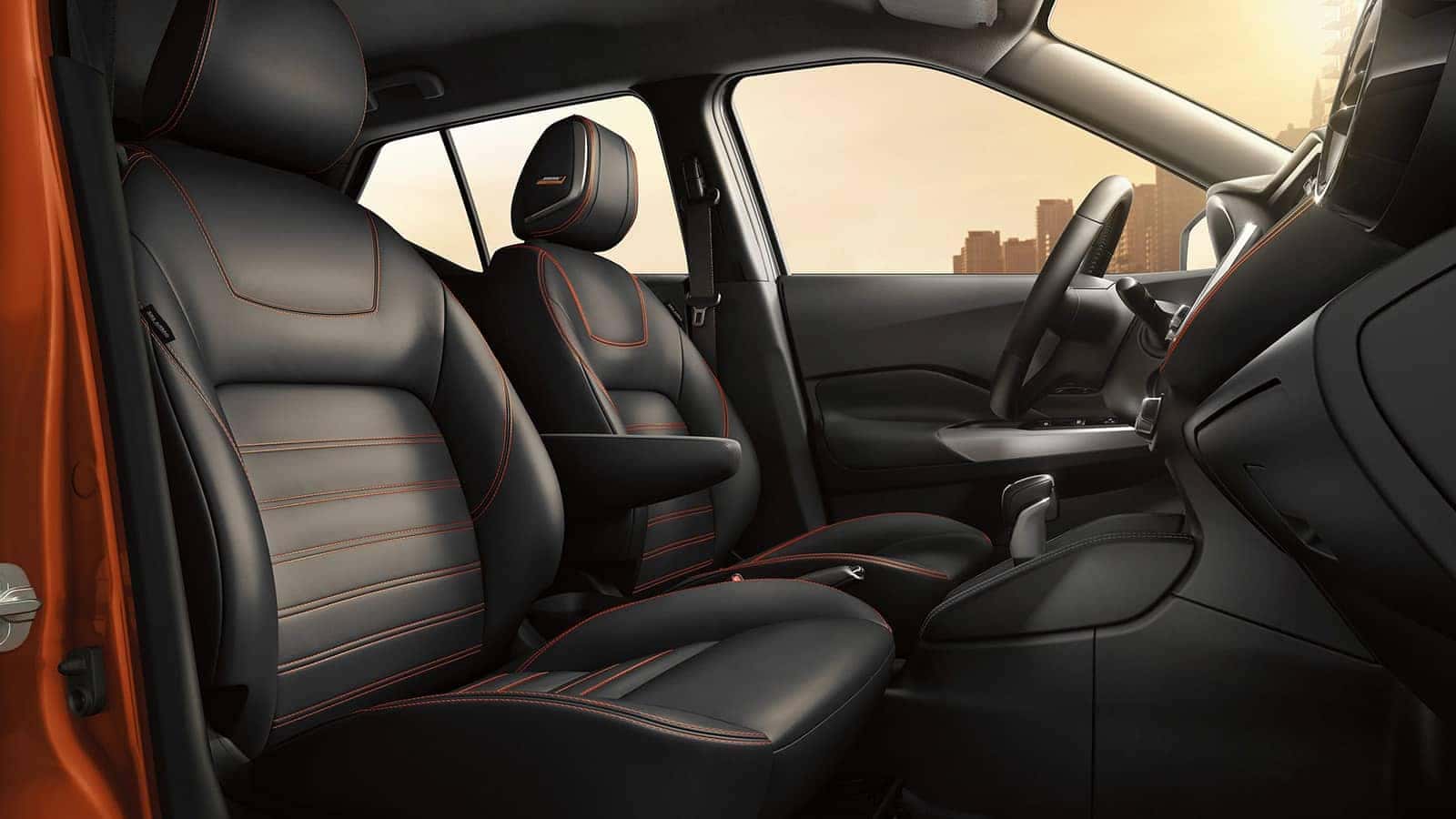 2019 Nissan Kicks seats