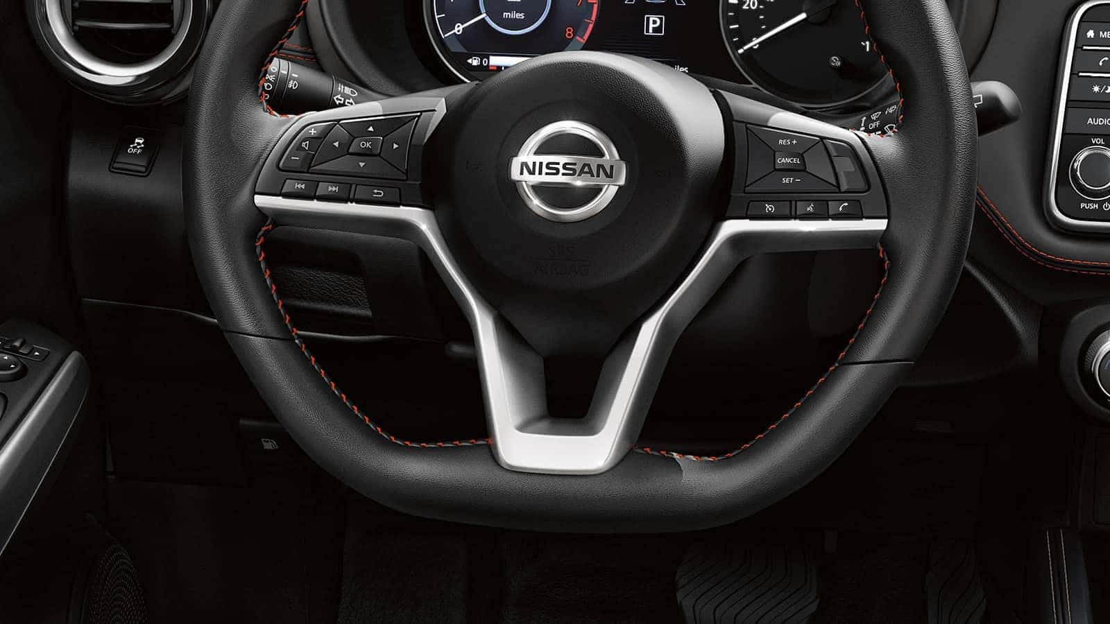 2019 Nissan Kicks steering wheel