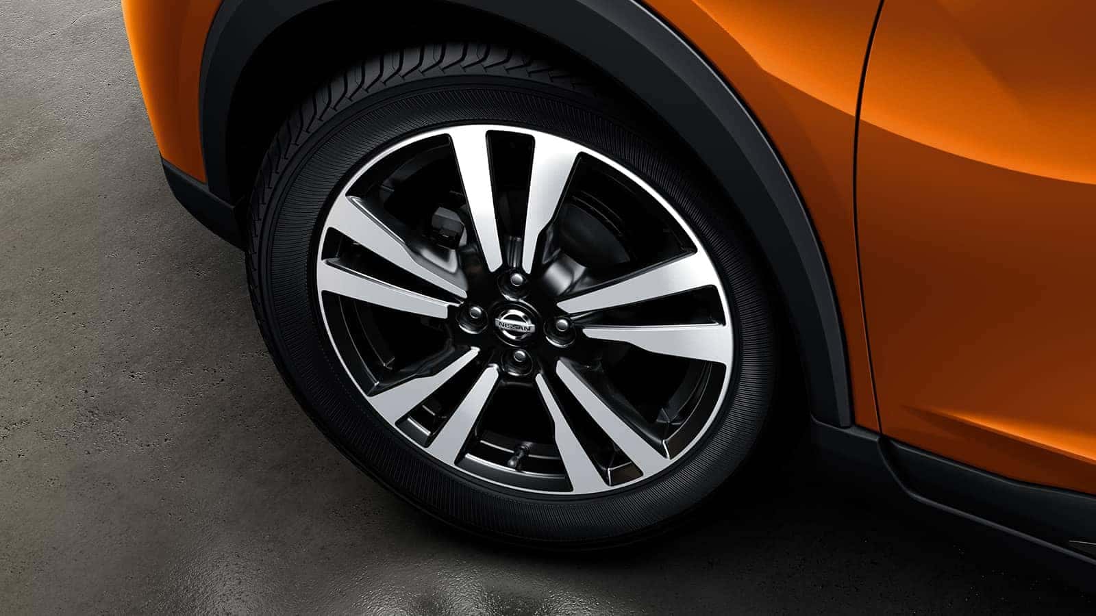 2019 Nissan Kicks wheels