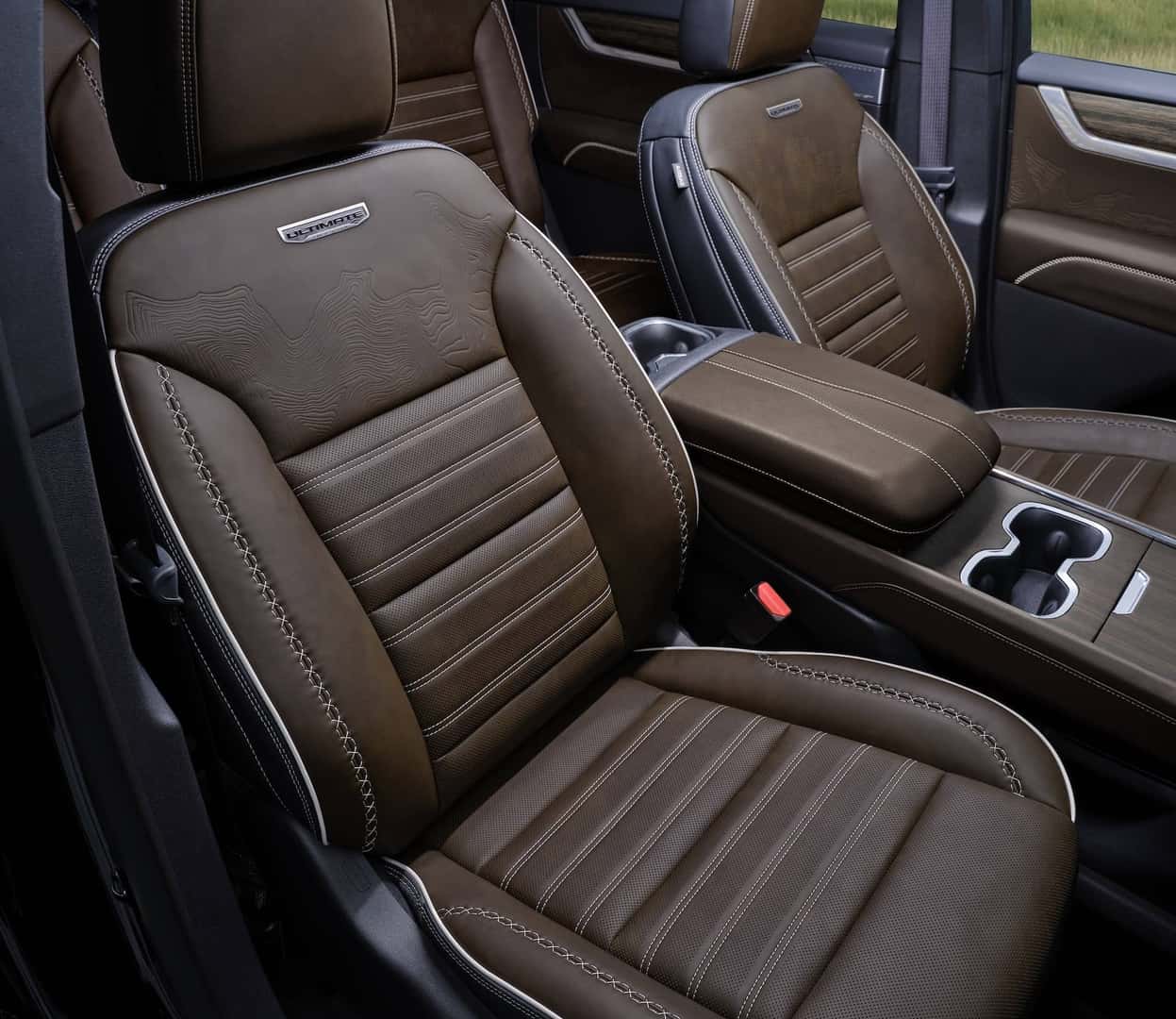 2026-GMC-Acadia-Denali-Ultimate-Captions-26PGAC100793.jpg