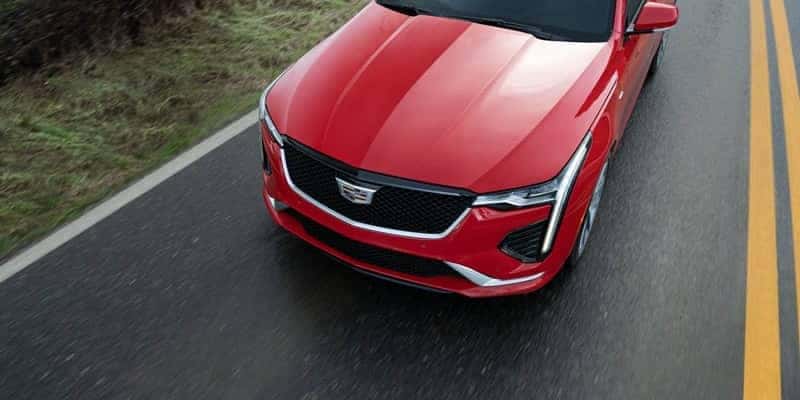2021-Cadillac-CT4-01