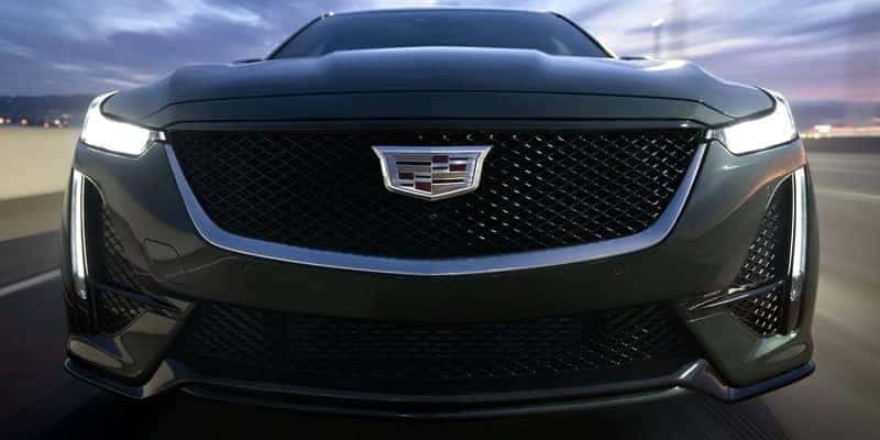 2021-Cadillac-CT5-01