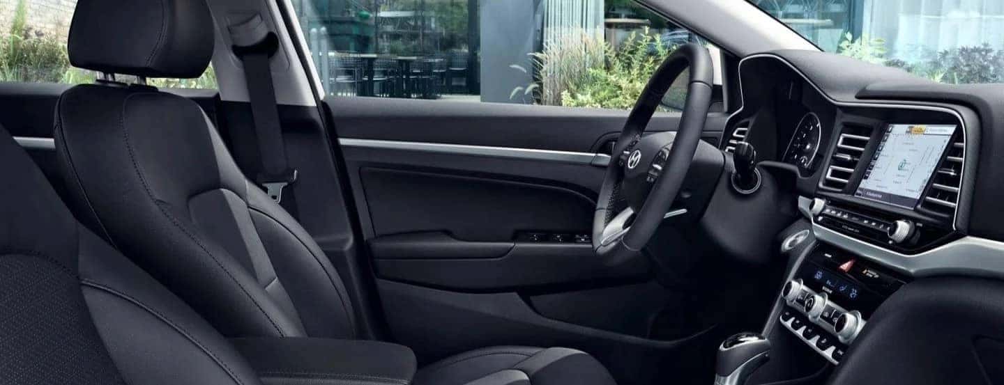 2020 Hyundai Elantra interior