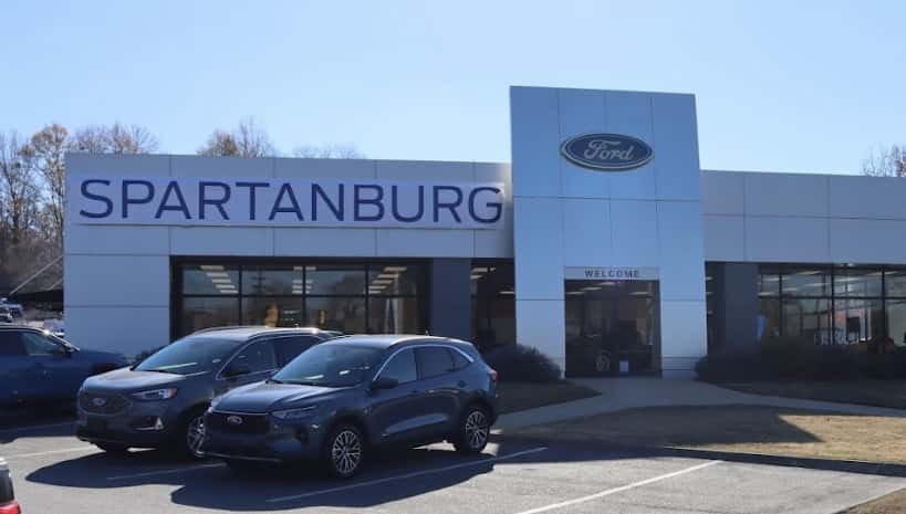Ford-of-Spartanburg-dealership-view-of-outside