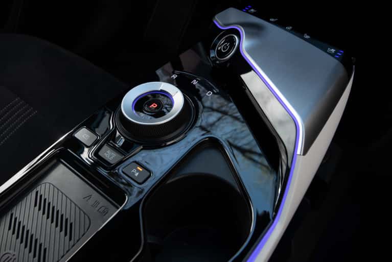 2024 electric kia ev6 interior center console mobile