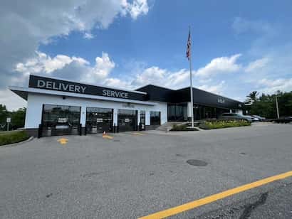 Delivery Service exterior view