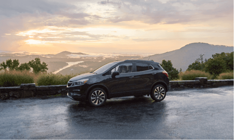 21Buick-Encore-OverlookingMountains