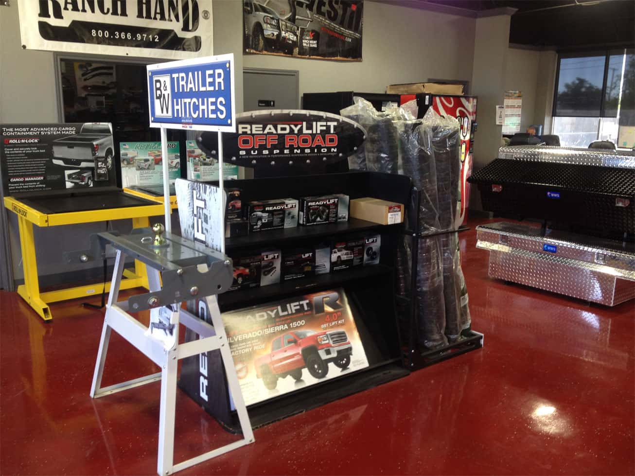 showroom accessories
